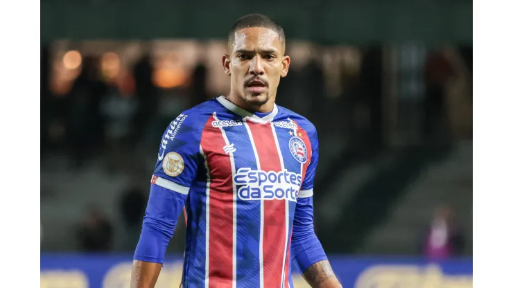 Gilberto jogador do Bahia durante partida contra o Coritiba no estadio Couto Pereira pelo campeonato Brasileiro A 2023. Foto: Robson Mafra/AGIF
