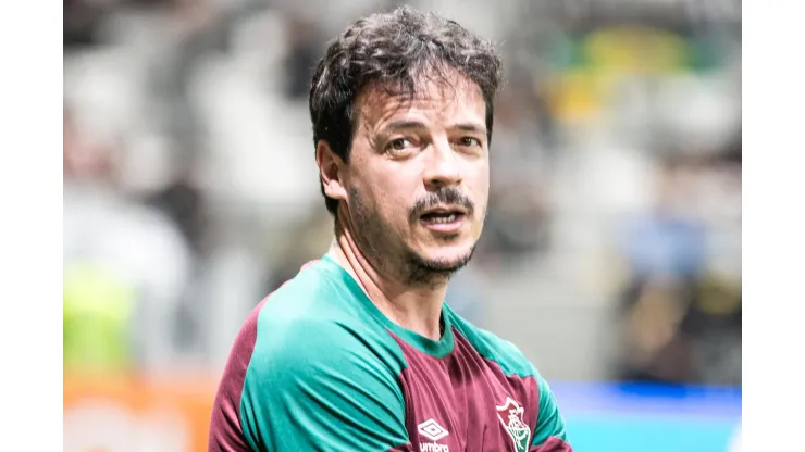 Fernando Diniz tecnico do Fluminense durante partida contra o Atletico-MG no estadio Arena MRV pelo campeonato Brasileiro A 2023. Foto: Fernando Moreno/AGIF
