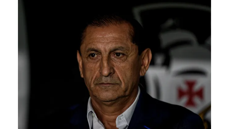 RJ - RIO DE JANEIRO - 12/11/2023 - BRASILEIRO A 2023, VASCO X AMERICA-MG - Ramon Diaz tecnico do Vasco durante partida contra o America-MG no estadio Sao Januario pelo campeonato Brasileiro A 2023. Foto: Thiago Ribeiro/AGIF
