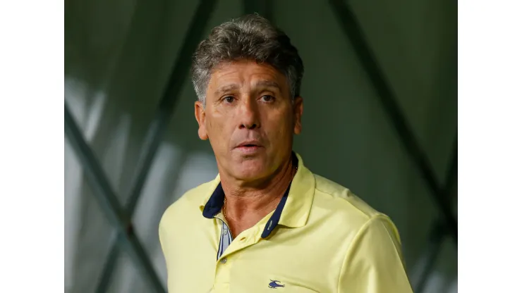 Renato Portaluppi tecnico do Gremio durante partida contra o Internacional no estadio Beira-Rio pelo campeonato Libertadores 2020. Foto: Jeferson Guareze/AGIF
