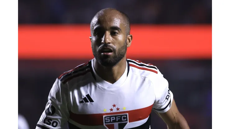  Lucas Moura jogador do Sao Paulo durante partida contra o Corinthians no estadio Morumbi pelo campeonato Copa do Brasil 2023. Foto: Marcello Zambrana/AGIF
