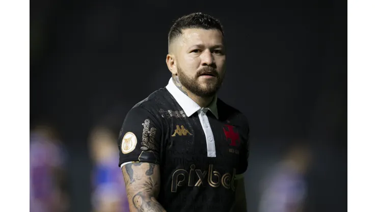 RJ - RIO DE JANEIRO - 18/10/2023 - BRASILEIRO A 2023, VASCO X FORTALEZA - Rossi jogador do Vasco durante partida contra o Fortaleza no estadio Sao Januario pelo campeonato Brasileiro A 2023. Foto: Jorge Rodrigues/AGIF
