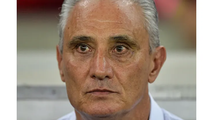 Medalhão de Tite é pedido por torcedores do Vasco - Foto: Thiago Ribeiro/AGIF.
