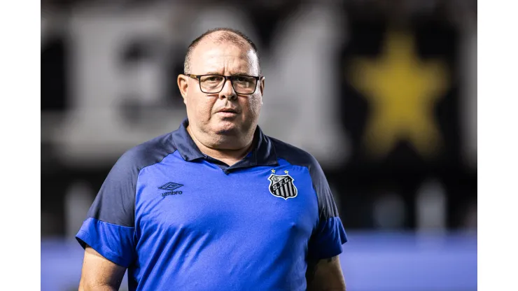 Marcelo Fernandes, técnico do Santos. Foto: Abner Dourado/AGIF
