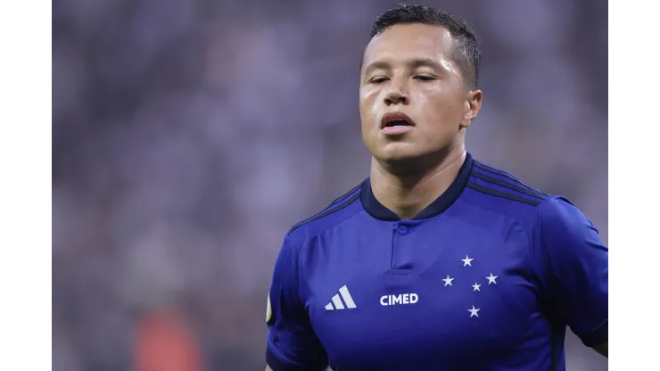 Marlon jogador do Cruzeiro durante partida contra o Corinthians no estadio Arena Corinthians pelo campeonato BRASILEIRO A 2023. Foto: Ettore Chiereguini/AGIF
