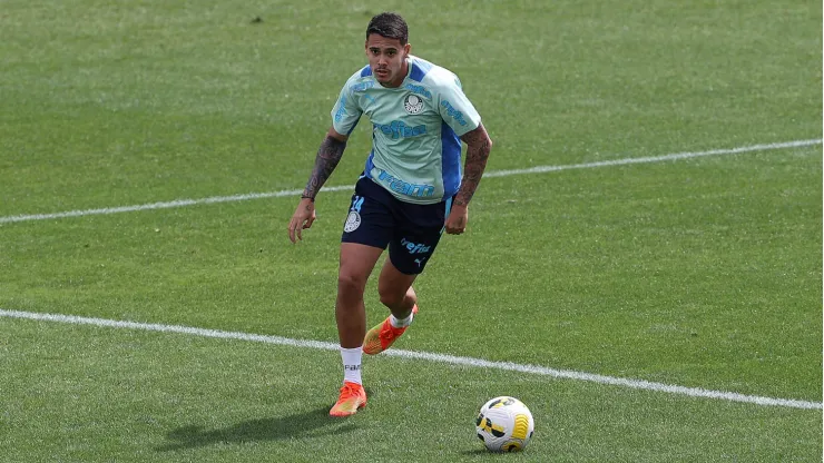 Foto: Cesar Greco - Lucas Freitas tem situação atualizada no Grêmio.
