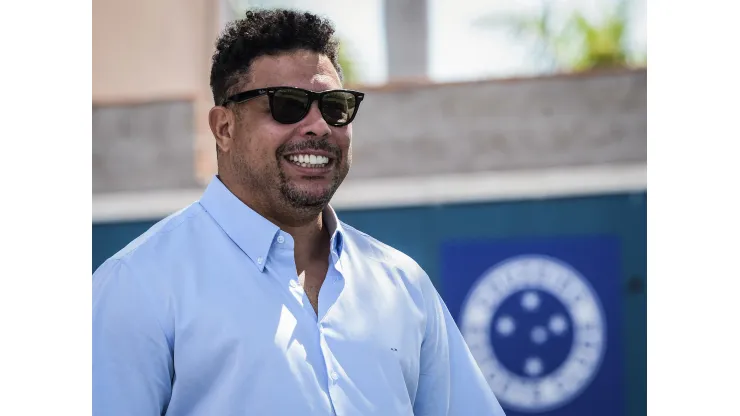 Foto: Gustavo Aleixo/Cruzeiro - Ronaldo consulta atacante para 2024.
