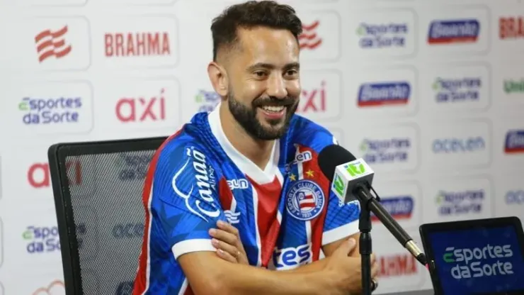 Everton Ribeiro durante apresentação no Bahia. Foto: Divulgação/Bahia
