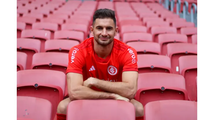 Representante de Alario é polêmico com declaração sobre o Inter. Foto: Ricardo Duarte/Internacional
