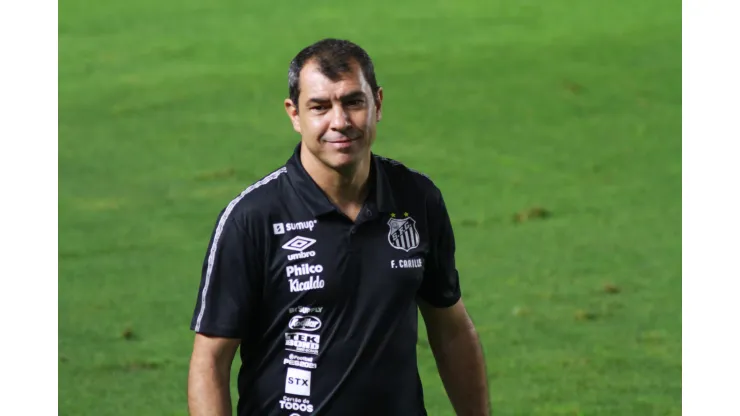 Fabio Carille novo tecnico do Santos durante partida contra o Bahia no estadio Vila Belmiro pelo campeonato Brasileiro A 2021. Fernanda Luz/AGIF
