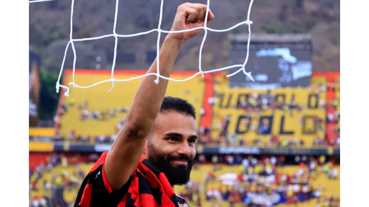 Thiago Maia deve definir sua situação até o final desta semana. (Photo by Franklin Jacome/Getty Images)
