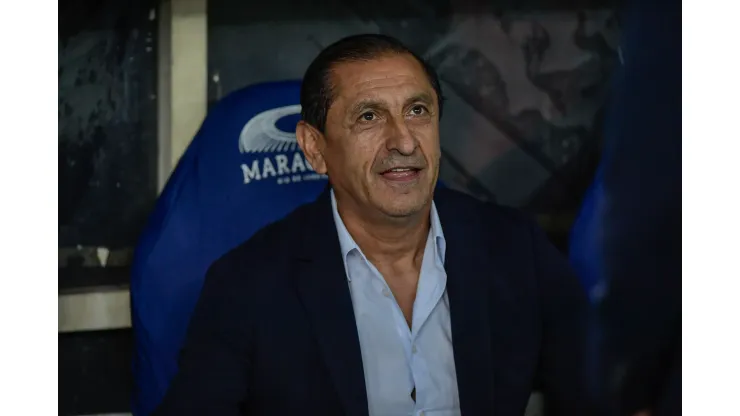  - Ramon Diaz técnico do Vasco durante partida contra o Flamengo no estadio Maracana pelo campeonato Carioca 2024. Foto: Thiago Ribeiro/AGIF
