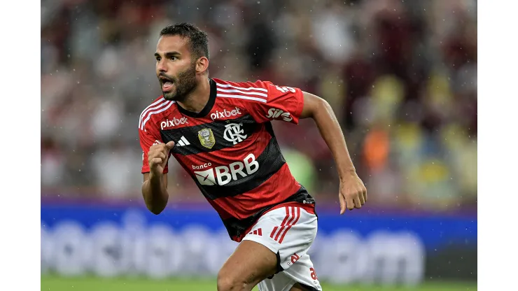 Flamengo toma nova decisão sobre Thiago Maia. Foto: Thiago Ribeiro/AGIF
