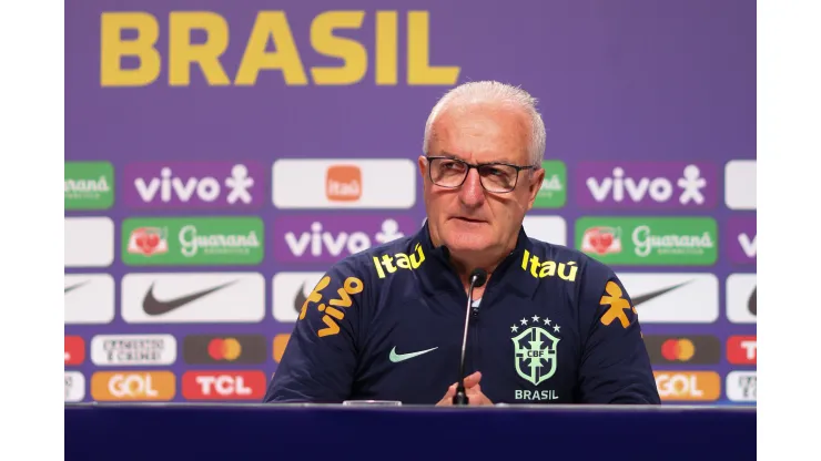 Treinador da Seleção monitora ex-Flamengo - Foto: Lucas Figueiredo/Getty Images
