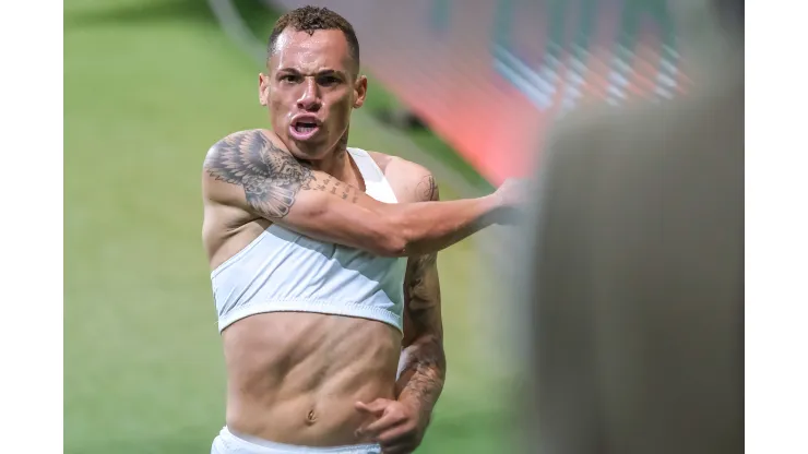 Breno Lopes jogador do Palmeiras comemora seu gol durante partida contra o Bahia no estadio Arena Allianz Parque pelo campeonato Brasileiro A 2021. Foto: Marcello Zambrana/AGIF
