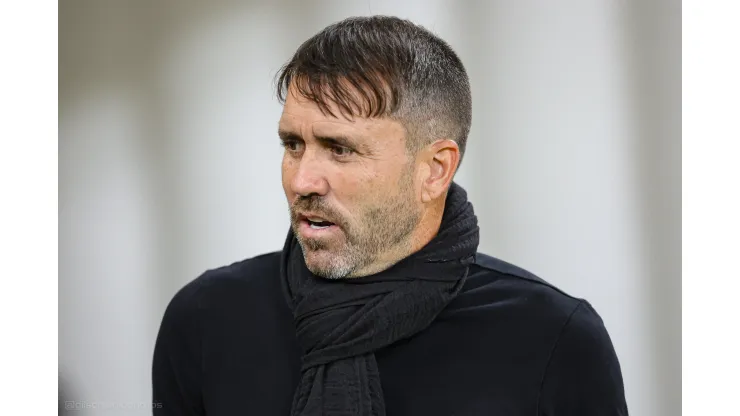 Eduardo Coudet tecnico do Atletico-MG durante partida contra o Internacional no estadio Mineirao pelo campeonato BRASILEIRO A 2023. Reforço pode pintar no elenco. Foto: Gilson Junio/AGIF
