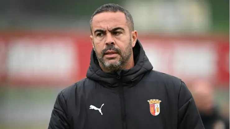 Artur Braga deve assumir a equipe alvinegra em breve. Foto: Getty Images.
