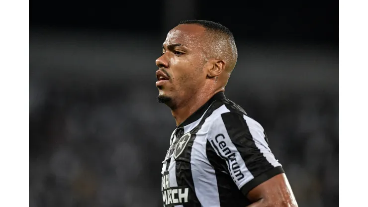 Marlon Freitas jogador do Botafogo
