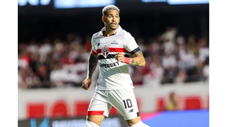 Luciano durante confronto contra o Bragantino no Campeonato Paulista de 2024.
