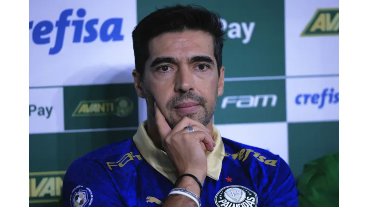 Abel Ferreira não deve ter desfalques para a partida contra o Santos.
