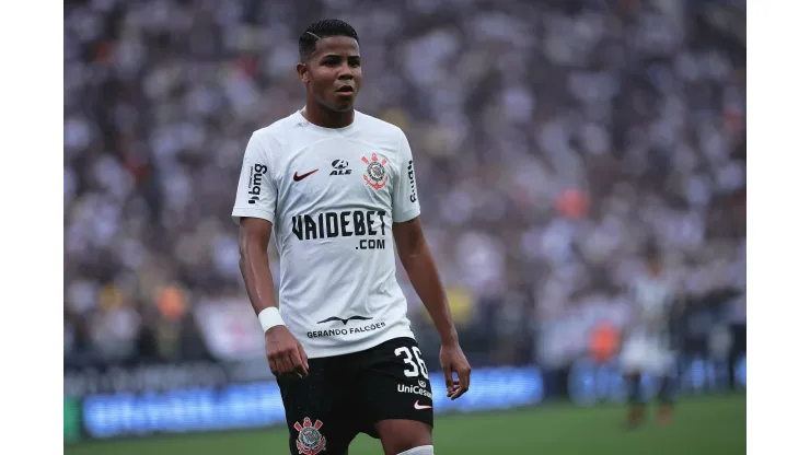 SP - SAO PAULO - 14/04/2024 - BRASILEIRO A 2024, CORINTHIANS X ATLETICO-MG - Wesley jogador do Corinthians durante partida contra o Atletico-MG no estadio Arena Corinthians pelo campeonato Brasileiro A 2024. Foto: Ettore Chiereguini/AGIF
