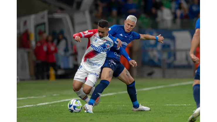 MG - BELO HORIZONTE - 21/06/2023 - BRASILEIRO A 2023, CRUZEIRO X FORTALEZA - Yago Pikachu jogador do Fortaleza durante partida contra o Cruzeiro no estadio Mineirao pelo campeonato BRASILEIRO A 2023. Foto: Alessandra Torres/AGIF
