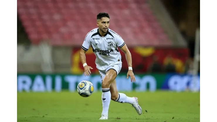 Rai Ramos  jogador do Ceara durante a partida contra Sport na Arena de Pernambuco, pela copa do nordeste 2024.  Marlon Costa/AGIF
