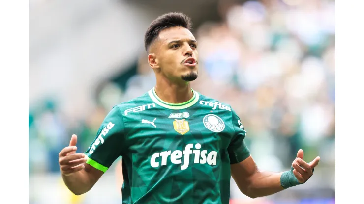 Gabriel Menino jogador do Palmeiras comemora seu gol durante partida contra o Agua Santa no estadio Arena Allianz Parque pelo campeonato Paulista 2023. Jogador foi criticado nas redes sociais. Foto: Marcello Zambrana/AGIF
