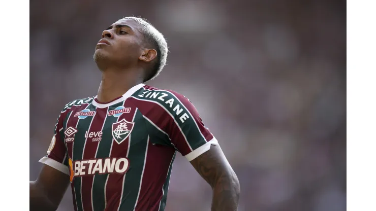 RJ - RIO DE JANEIRO - 08/10/2023 - BRASILEIRO A 2023, FLUMINENSE X BOTAFOGO - John Kennedy jogador do Fluminense durante partida contra o Botafogo no estadio Maracana pelo campeonato Brasileiro A 2023. Foto: Jorge Rodrigues/AGIF
