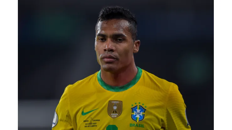 Alex Sandro interessa ao São Paulo. Foto: Thiago Ribeiro/AGIF
