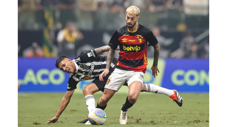 Fabricio Dominguez jogador do Sport durante partida contra o Atletico-MG no estadio Arena MRV pelo campeonato Copa Do Brasil 2024. Gilson Lobo/AGIF
