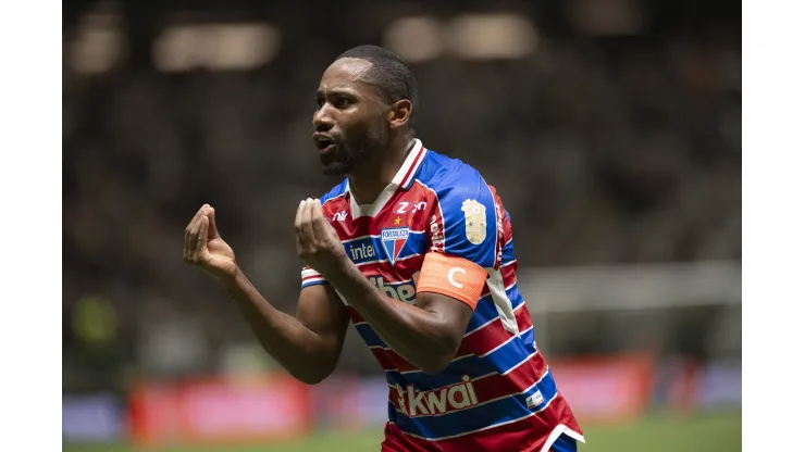 Tinga durante confronto contra o Atlético-MG no Campeonato Brasileiro de 2023,
