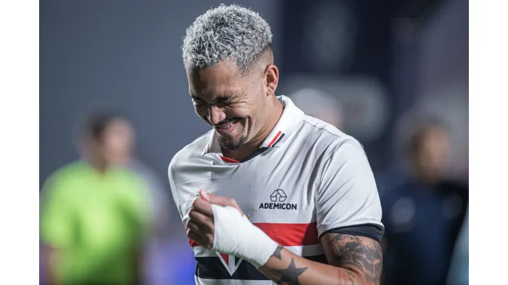 Luciano jogador do São Paulo
