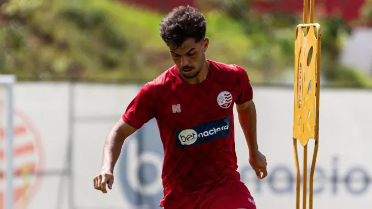 Andrey chega após passagem pelo Avaí - Foto: Gabriel França/Náutico
