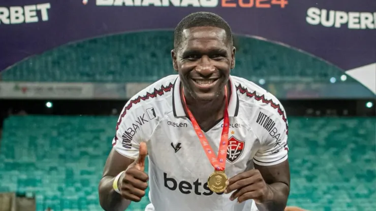 Zapata teve uma passagem apagada pelo Vitória - Foto: Reprodução/Instagram
