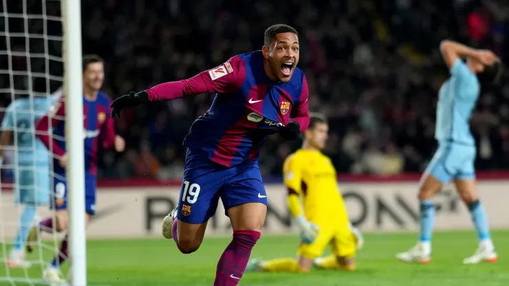 Vitor Roque foi vendido pelo Athletico-PR para o Barcelona - Foto: Alex Caparros/Getty Images
