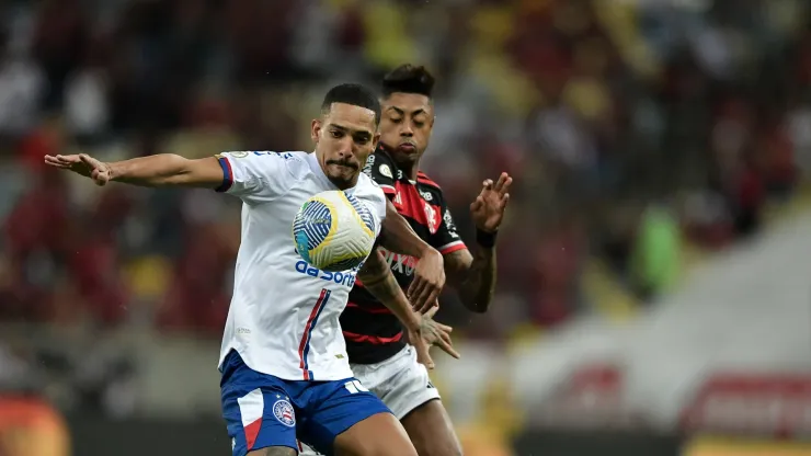 Gilberto jogador do Bahia durante partida contra o Flamengo no estádio Maracanã pelo campeonato Brasileiro A 2024. Foto: Thiago Ribeiro/AGIF
