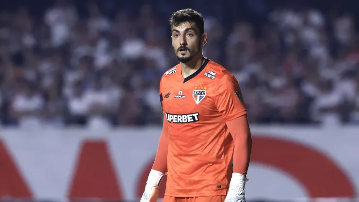  SÃO PAULO X BOTAFOGO - Rafael goleiro do São Paulo durante partida contra o Botafogo no estádio Morumbi pelo campeonato Copa Libertadores 2024. Foto: Marcello Zambrana/AGIF
