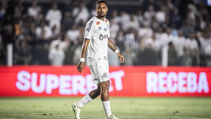 Wendel é uma das armas do Santos diante do Operário-PR
