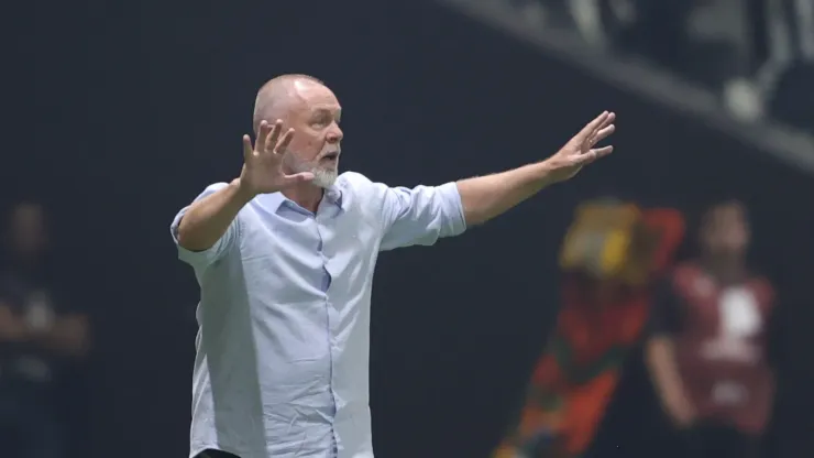 Mano Menezes técnico do Fluminense durante partida contra o Atlético-MG no estádio Arena MRV pelo campeonato Copa Libertadores 2024. Foto: Gilson Lobo/AGIF
