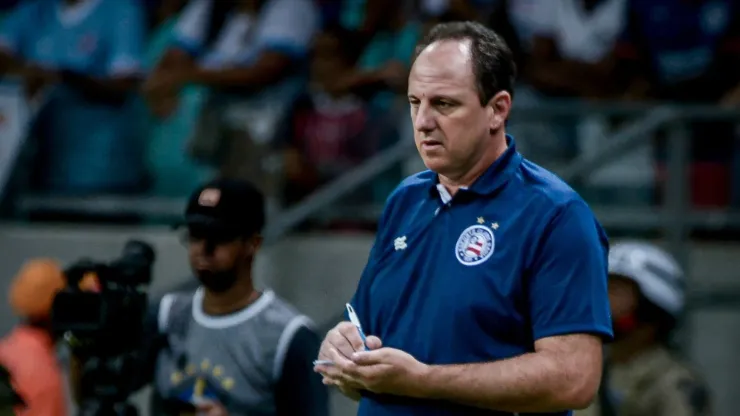 Rogério Ceni técnico do Bahia durante partida contra o Flamengo no estádio Arena Fonte Nova pelo campeonato Brasileiro A 2024. Foto: Jhony Pinho/AGIF
