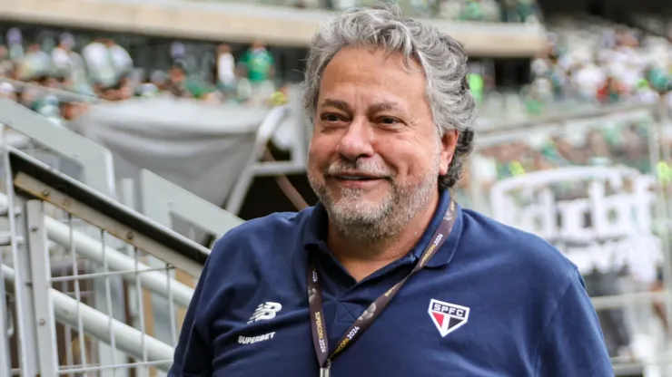 Julio Casares Presidente do São Paulo durante partida contra o Palmeiras no estádio Mineirão pelo campeonato Supercopa 2024. Foto: Gilson Lobo/AGIF
