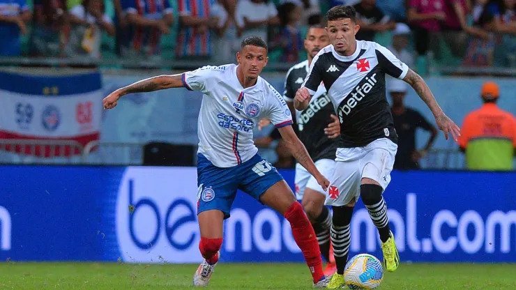 Luciano Juba, jogador do Bahia durante partida contra o Vasco no estádio Arena Fonte Nova pelo campeonato Brasileiro A 2024. Foto: Walmir Cirne/AGIF
