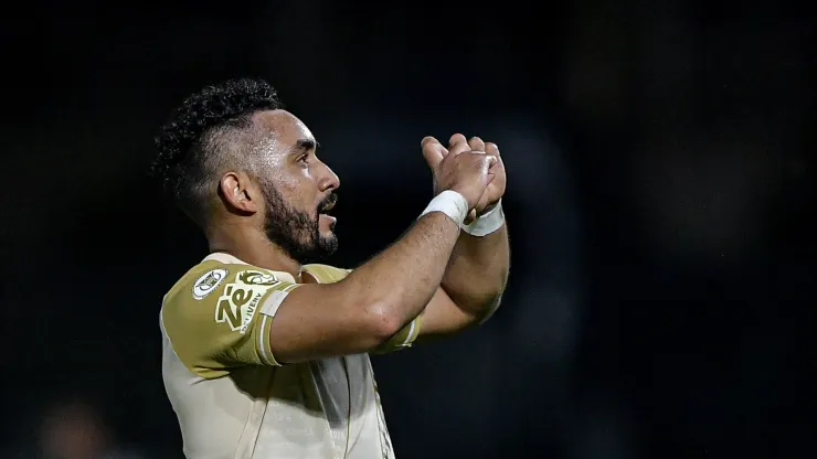  Payet jogador do Vasco comemora seu gol durante partida contra o Bahia no estádio São Januário pelo campeonato Brasileiro A 2024. Foto: Thiago Ribeiro/AGIF
