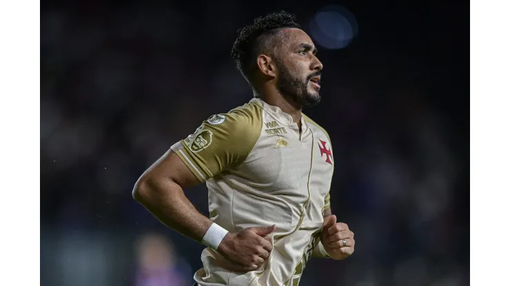  Payet jogador do Vasco durante partida contra o Bahia no estadio Sao Januario pelo campeonato Brasileiro A 2024. 
