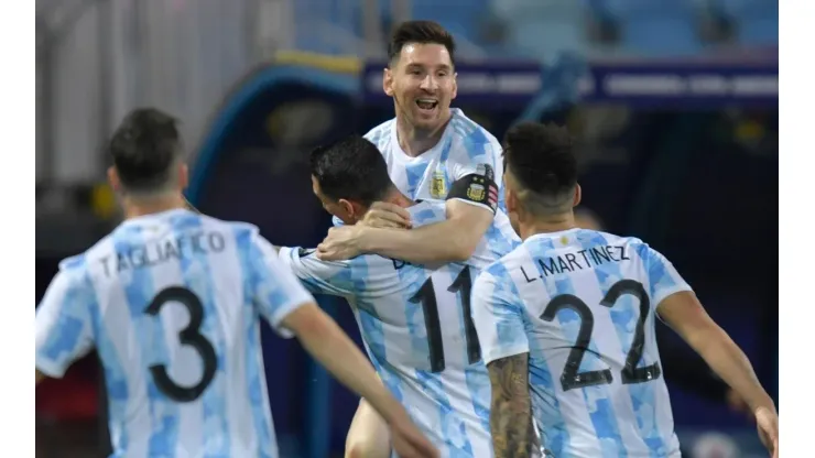 Di María la recuperó, Messi habilitó a Lautaro y Argentina liquidó el partido