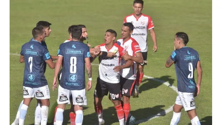 Gimnasia (J) e Instituto se enfrentan por la Primera Nacional (Foto: La Voz del Interior).
