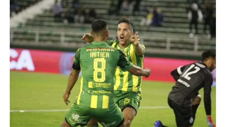 Gabriel Hauche le dio el triunfo a Aldosivi por 2-0 sobre San Lorenzo.
