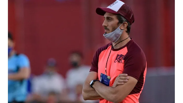 Luís Zubeldia se despidió de Lanús y ya suena para asumir en un grande del fútbol argentino