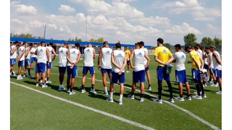 Un gigante de Francia, tras los pasos de un defensor de Boca